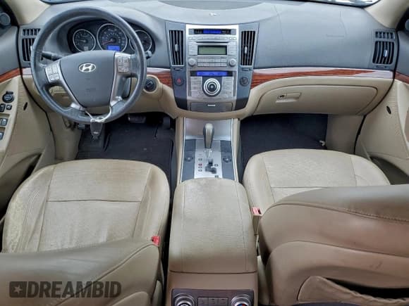 ✅ 2012 Hyundai Veracruz Limited • VIN: KM8NU4CC3CU182258 • Lot: 95725735. Listed on Copart with 93,518 mi. Free auction sales archive from the USA and detailed vehicle history report at DreamBid. Image 8.