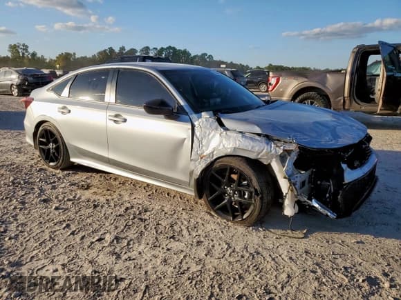 ✅ 2025 Honda Civic Sport • VIN: 2HGFE2F56SH539782 • Лот: 93218125. Опубликован ранее на Copart с пробегом 11 120 миль. Бесплатный доступ к архиву аукционных продаж из США и подробный отчёт об истории автомобиля на DreamBid. Изображение 4.