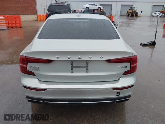 ✅ 2019 Volvo S60 Inscription • VIN: 7JRA22TL7KG003425 • Lot: 42195893. Listed on IAAI with 53,520 mi. Free auction sales archive from the USA and detailed vehicle history report at DreamBid. Image 16.