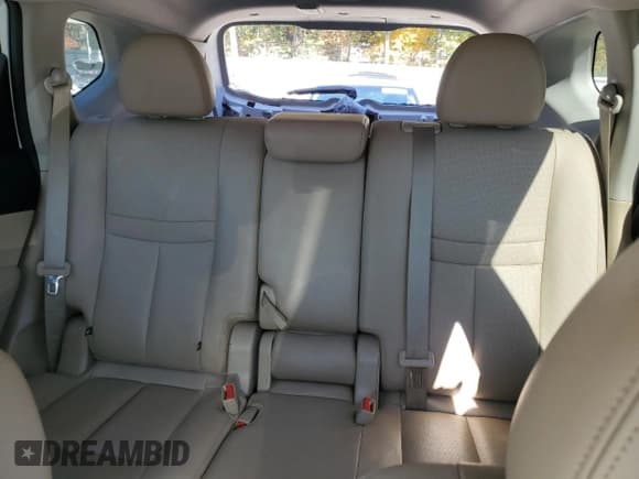 ✅ 2018 Nissan Rogue SV • VIN: 5N1AT2MT1JC820465 • Лот: 91349165. Опубликован ранее на Copart с пробегом 88 223 миль. Бесплатный доступ к архиву аукционных продаж из США и подробный отчёт об истории автомобиля на DreamBid. Изображение 10.