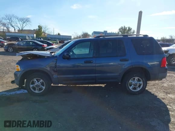 ✅ 2003 Ford Explorer XLT • VIN: 1FMZU73K43UC42848 • Lot: 43703265. Wystawiony na IAAI z przebiegiem 137 008 mil. Bezpłatny archiwum sprzedaży aukcyjnych z USA i szczegółowy raport historii pojazdu na DreamBid. Zdjęcie 15.