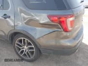 ✅ 2016 Ford Explorer Sport • VIN: 1FM5K8GT0GGA24715 • Lot: 41745219. Wystawiony na IAAI z przebiegiem 124 140 mil. Bezpłatny archiwum sprzedaży aukcyjnych z USA i szczegółowy raport historii pojazdu na DreamBid. Zdjęcie 6.