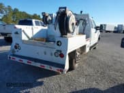 ✅ 2018 Ford F-350 • VIN: 1FD7X3B6XJEB52963 • Lot: 43519311. Wystawiony na IAAI z przebiegiem 238 658 mil. Bezpłatny archiwum sprzedaży aukcyjnych z USA i szczegółowy raport historii pojazdu na DreamBid. Zdjęcie 4.