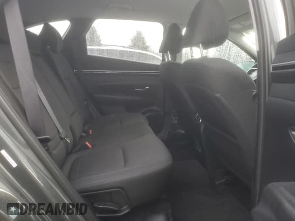 ✅ 2022 Hyundai Tucson Preferred • VIN: KM8JBCAE8NU033768 • Lot: 85460494. Wystawiony na Copart z przebiegiem 32 276 mil. Bezpłatny archiwum sprzedaży aukcyjnych z USA i szczegółowy raport historii pojazdu na DreamBid. Zdjęcie 11.