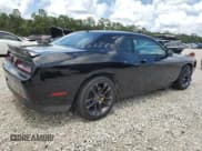 ✅ 2022 Dodge Challenger R/T Scat Pack Widebody • VIN: 2C3CDZFJXNH215429 • Lot: 64910254. Wystawiony na Copart z przebiegiem 34 610 mil. Bezpłatny archiwum sprzedaży aukcyjnych z USA i szczegółowy raport historii pojazdu na DreamBid. Zdjęcie 3.