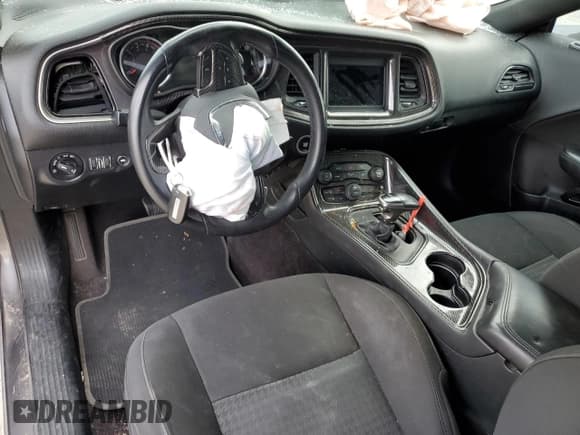 ✅ 2019 Dodge Challenger R/T • VIN: 2C3CDZBT7KH524441 • Lot: 41672814. Wystawiony na Copart z przebiegiem 96 559 mil. Bezpłatny archiwum sprzedaży aukcyjnych z USA i szczegółowy raport historii pojazdu na DreamBid. Zdjęcie 8.