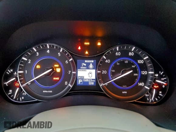 ✅ 2014 Infiniti QX80 • VIN: JN8AZ2NE1E9064954 • Lot: 96732975. Listed on Copart with 168,622 mi. Free auction sales archive from the USA and detailed vehicle history report at DreamBid. Image 9.