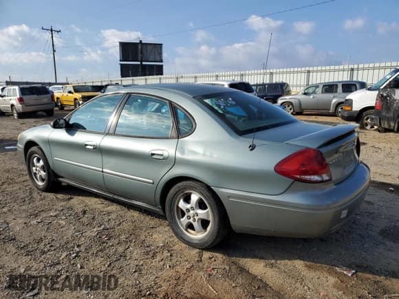 ✅ 2007 Ford Taurus SE • VIN: 1FAFP53U07A138228 • Лот: 93624195. Опубликован ранее на Copart с пробегом Не указан. Бесплатный доступ к архиву аукционных продаж из США и подробный отчёт об истории автомобиля на DreamBid. Изображение 2.