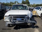 ✅ 2010 Ford Ranger XL • VIN: 1FTKR1ADXAPA05320 • Lot: 70526595. Wystawiony na Copart z przebiegiem 352 736 mil. Bezpłatny archiwum sprzedaży aukcyjnych z USA i szczegółowy raport historii pojazdu na DreamBid. Zdjęcie 5.