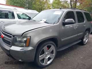 2007 Chevrolet Tahoe LTZ с VIN 1GNFC13J17R269875, выставлен на аукционе IAAI как лот 43445861 с пробегом 260 593 миль миль и . История ставок и продаж доступна на DreamBid. Изображение 2.