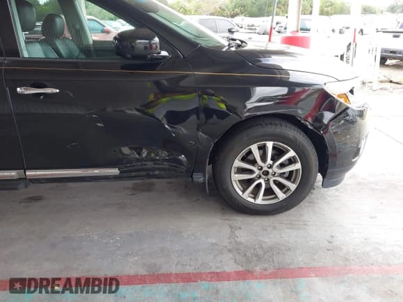 ✅ 2015 Nissan Pathfinder S • VIN: 5N1AR2MN6FC699035 • Lot: 42384345. Listed on IAAI with 101,345 mi. Free auction sales archive from the USA and detailed vehicle history report at DreamBid. Image 6.