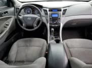 ✅ 2013 Hyundai Sonata GLS • VIN: 5NPEB4AC3DH572690 • Lot: 73131934. Listed on Copart with 211,851 mi. Free auction sales archive from the USA and detailed vehicle history report at DreamBid. Image 8.