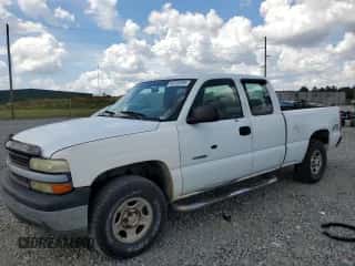 ✅ 2002 Chevrolet Silverado 1500 • VIN: 2GCEK19V221191657 • Lot: 69703294. Wystawiony na Copart z przebiegiem 316 708 mil mil. Skorzystaj z bezpłatnego archiwum sprzedaży aukcyjnych z USA i zobacz szczegółowy raport historii pojazdu na DreamBid. Zdjęcie 1.