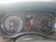 ✅ 2014 Dodge Charger SE • VIN: 2C3CDXBG8EH192859 • Lot: 86493795. Wystawiony na Copart z przebiegiem 181 215 mil. Bezpłatny archiwum sprzedaży aukcyjnych z USA i szczegółowy raport historii pojazdu na DreamBid. Zdjęcie 9.