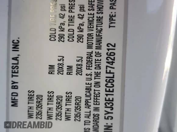 ✅ 2020 Tesla Model 3 Performance • VIN: 5YJ3E1EC6LF742612 • Lot: 84542145. Wystawiony na Copart z przebiegiem 46 372 mil. Bezpłatny archiwum sprzedaży aukcyjnych z USA i szczegółowy raport historii pojazdu na DreamBid. Zdjęcie 12.