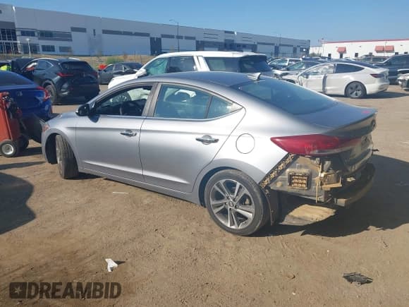 ✅ 2017 Hyundai Elantra SE • VIN: 5NPD84LF4HH080953 • Lot: 43291098. Listed on IAAI with 152,760 mi. Free auction sales archive from the USA and detailed vehicle history report at DreamBid. Image 3.