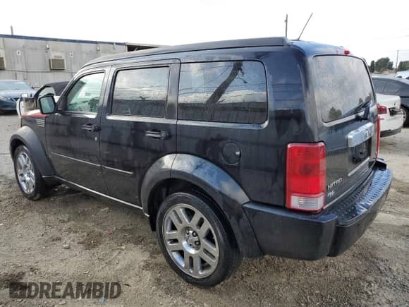 2007 Dodge Nitro R/T с VIN 1D8GT58627W683078, выставлен на аукционе Copart как лот 82795934 с пробегом 131 431 миль миль и Списание • Salvage title. История ставок и продаж доступна на DreamBid. Изображение 2.