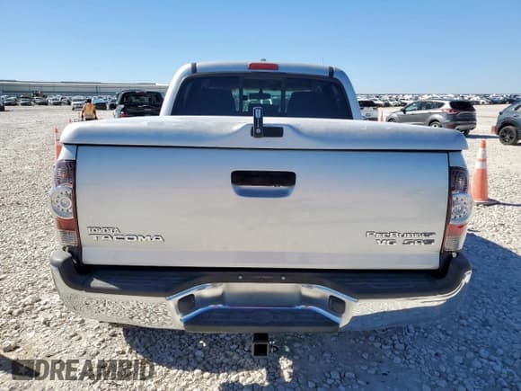 ✅ 2009 Toyota Tacoma PreRunner • VIN: 3TMJU62N69M088406 • Lot: 89572065. Wystawiony na Copart z przebiegiem 119 243 mil. Bezpłatny archiwum sprzedaży aukcyjnych z USA i szczegółowy raport historii pojazdu na DreamBid. Zdjęcie 6.