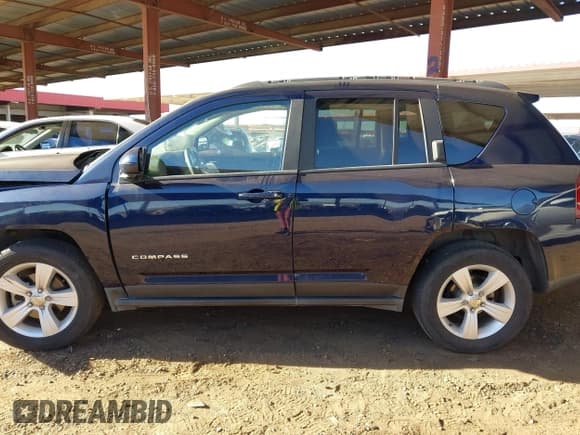 ✅ 2017 Jeep Compass High Altitude • VIN: 1C4NJDEB3HD105334 • Лот: 43578242. Опубликован ранее на IAAI с пробегом 98 503 миль. Бесплатный доступ к архиву аукционных продаж из США и подробный отчёт об истории автомобиля на DreamBid. Изображение 14.