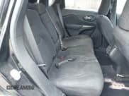 ✅ 2019 Jeep Cherokee Latitude • VIN: 1C4PJMCX7KD102709 • Lot: 42626211. Listed on IAAI with 52,979 mi. Free auction sales archive from the USA and detailed vehicle history report at DreamBid. Image 8.