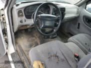 ✅ 1999 Ford Ranger XL • VIN: 1FTZR15V0XPA61471 • Лот: 86321935. Опубликован ранее на Copart с пробегом 150 341 миль. Бесплатный доступ к архиву аукционных продаж из США и подробный отчёт об истории автомобиля на DreamBid. Изображение 8.