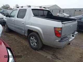 ✅ 2008 Honda Ridgeline RTS • VIN: 2HJYK16458H540749 • Lot: 43271523. Wystawiony na IAAI z przebiegiem 184 083 mil. Bezpłatny archiwum sprzedaży aukcyjnych z USA i szczegółowy raport historii pojazdu na DreamBid. Zdjęcie 3.