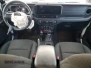 ✅ 2024 Jeep Wrangler Rubicon X • VIN: 1C4RJXR62RW128299 • Лот: 93297765. Опубликован ранее на Copart с пробегом 18 679 миль. Бесплатный доступ к архиву аукционных продаж из США и подробный отчёт об истории автомобиля на DreamBid. Изображение 8.