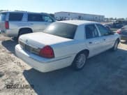 ✅ 2010 Mercury Grand Marquis LS • VIN: 2MEBM7FV9AX615320 • Lot: 43135603. Wystawiony na IAAI z przebiegiem 106 447 mil. Bezpłatny archiwum sprzedaży aukcyjnych z USA i szczegółowy raport historii pojazdu na DreamBid. Zdjęcie 4.
