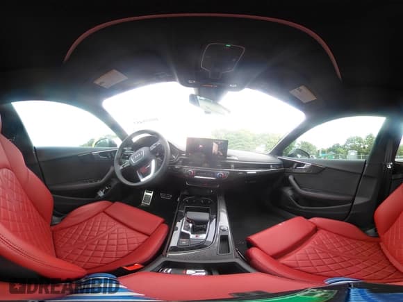 ✅ 2024 Audi S5 Sportback Premium Plus • VIN: WAUC4CF52RA094215 • Lot: 40058457. Listed on IAAI with 4,384 mi. Free auction sales archive from the USA and detailed vehicle history report at DreamBid. Image 19.