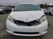 ✅ 2011 Toyota Sienna XLE • VIN: 5TDYK3DC9BS096794 • Lot: 90265235. Listed on Copart with 264,117 mi. Free auction sales archive from the USA and detailed vehicle history report at DreamBid. Image 5.