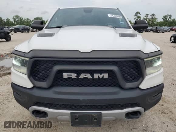 2020 Ram 1500 Rebel z VIN 1C6RRELT2LN303523, wystawiony jako Copart lot #54753485 z przebiegiem 90 533 mil mil oraz Szkoda całkowita • Salvage title. Historia ofert i sprzedaży dostępna na DreamBid. Obrazek 5.