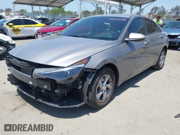 ✅ 2021 Hyundai Elantra SE • VIN: KMHLL4AG6MU141656 • Lot: 42268695. Listed on IAAI with 36,949 mi. Free auction sales archive from the USA and detailed vehicle history report at DreamBid. Image 18.