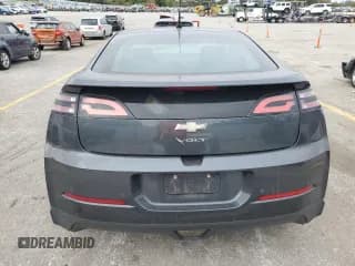 ✅ 2013 Chevrolet Volt • VIN: 1G1RB6E45DU106810 • Lot: 76354124. Wystawiony na Copart z przebiegiem Nie podano. Bezpłatny archiwum sprzedaży aukcyjnych z USA i szczegółowy raport historii pojazdu na DreamBid. Zdjęcie 6.