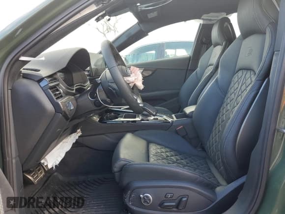 ✅ 2023 Audi S4 Premium Plus • VIN: WAUB4AF49PA074578 • Lot: 42265474. Listed on Copart with 6,057 mi. Free auction sales archive from the USA and detailed vehicle history report at DreamBid. Image 7.