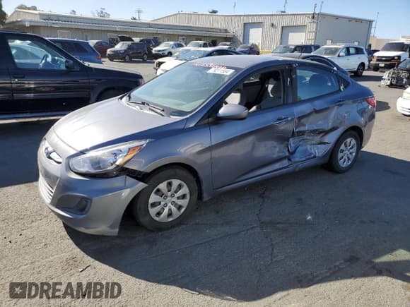 ✅ 2017 Hyundai Accent SE • VIN: KMHCT4AE2HU202537 • Лот: 79311584. Опубликован ранее на Copart с пробегом 99 915 миль. Бесплатный доступ к архиву аукционных продаж из США и подробный отчёт об истории автомобиля на DreamBid. Изображение 1.