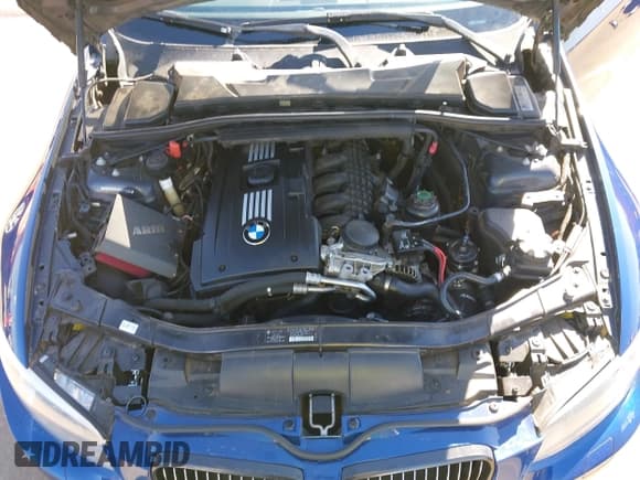 ✅ 2011 BMW 3 Series 335is • VIN: WBADX1C5XBE570083 • Лот: 43482476. Опубликован ранее на IAAI с пробегом 62 899 миль. Бесплатный доступ к архиву аукционных продаж из США и подробный отчёт об истории автомобиля на DreamBid. Изображение 10.