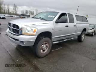 2006 Dodge 3500 SLT z VIN 3D7LX38CX6G117779, wystawiony jako Copart lot #43637885 z przebiegiem 187 875 mil mil oraz Szkoda całkowita • Salvage title. Historia ofert i sprzedaży dostępna na DreamBid. Obrazek 1.