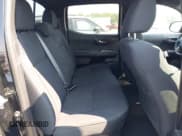 ✅ 2020 Toyota Tacoma SR5 • VIN: 5TFCZ5AN2LX235148 • Lot: 43008112. Listed on IAAI with 25,645 mi. Free auction sales archive from the USA and detailed vehicle history report at DreamBid. Image 8.