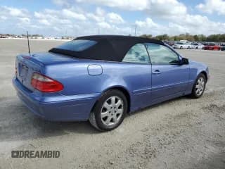 ✅ 2003 Mercedes-Benz CLK 320 • VIN: WDBLK65G03T134220 • Лот: 75479644. Опубликован ранее на Copart с пробегом Не указан. Бесплатный доступ к архиву аукционных продаж из США и подробный отчёт об истории автомобиля на DreamBid. Изображение 3.