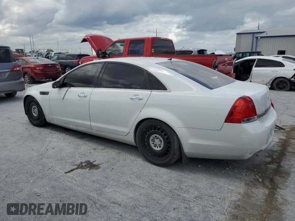 ✅ 2015 Chevrolet Caprice Police Police • VIN: 6G3NS5U21FL100885 • Лот: 57680524. Опубликован ранее на Copart с пробегом 173 939 миль. Бесплатный доступ к архиву аукционных продаж из США и подробный отчёт об истории автомобиля на DreamBid. Изображение 2.