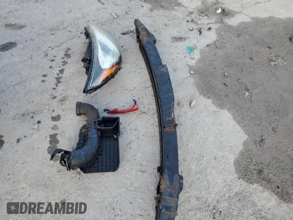 ✅ 2014 Hyundai Accent GS • VIN: KMHCT5AEXEU194818 • Lot: 84002605. Listed on Copart with 116,895 mi. Free auction sales archive from the USA and detailed vehicle history report at DreamBid. Image 12.