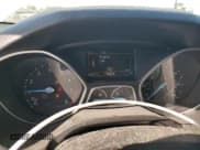 ✅ 2015 Ford Focus Titanium • VIN: 1FADP3J24FL274572 • Лот: 90742025. Опубликован ранее на Copart с пробегом 86 007 миль. Бесплатный доступ к архиву аукционных продаж из США и подробный отчёт об истории автомобиля на DreamBid. Изображение 9.