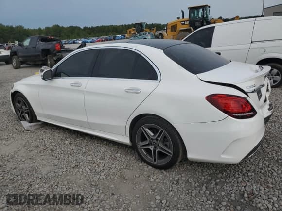 ✅ 2021 Mercedes-Benz C 300 • VIN: W1KWF8EB7MR638139 • Lot: 81519945. Wystawiony na Copart z przebiegiem 33 255 mil. Bezpłatny archiwum sprzedaży aukcyjnych z USA i szczegółowy raport historii pojazdu na DreamBid. Zdjęcie 2.