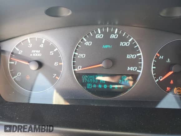 2010 Chevrolet Impala LT z VIN 2G1WB5EN4A1141027, wystawiony jako Copart lot #91068755 z przebiegiem 176 593 mil mil oraz Czysty tytuł • Clean title. Historia ofert i sprzedaży dostępna na DreamBid. Obrazek 9.