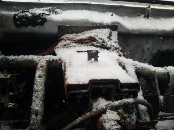 ✅ 2011 Chevrolet Aveo 1LT • VIN: 3G1TB5DG2BL106637 • Lot: 48898245. Wystawiony na Copart z przebiegiem Nie podano. Bezpłatny archiwum sprzedaży aukcyjnych z USA i szczegółowy raport historii pojazdu na DreamBid. Zdjęcie 9.