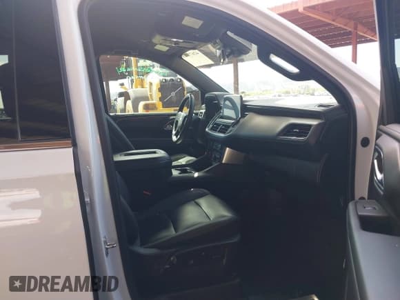 ✅ 2023 Chevrolet Suburban LT • VIN: 1GNSCCKD3PR352018 • Lot: 42677328. Listed on IAAI with 63,947 mi. Free auction sales archive from the USA and detailed vehicle history report at DreamBid. Image 5.