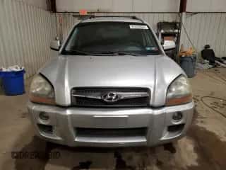 2009 Hyundai Tucson z VIN KM8JN12B19U991155, wystawiony jako Copart lot #83430804 z przebiegiem 122 989 mil mil oraz Szkoda całkowita • Salvage title. Historia ofert i sprzedaży dostępna na DreamBid. Obrazek 5.