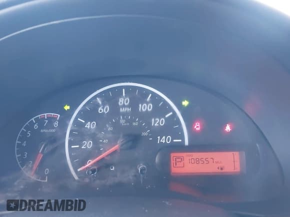 ✅ 2016 Nissan Versa S Plus • VIN: 3N1CN7APXGL834649 • Лот: 42548427. Опубликован ранее на IAAI с пробегом 108 557 миль. Бесплатный доступ к архиву аукционных продаж из США и подробный отчёт об истории автомобиля на DreamBid. Изображение 7.