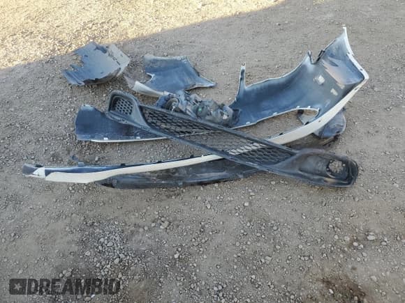 ✅ 2011 Dodge Grand Caravan Express • VIN: 2D4RN4DG2BR762345 • Lot: 89896205. Wystawiony na Copart z przebiegiem 178 245 mil. Bezpłatny archiwum sprzedaży aukcyjnych z USA i szczegółowy raport historii pojazdu na DreamBid. Zdjęcie 13.