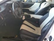 ✅ 2022 Lexus ES 300h F Sport • VIN: 58AGA1C19NU020404 • Lot: 84402135. Wystawiony na Copart z przebiegiem 36 641 mil. Bezpłatny archiwum sprzedaży aukcyjnych z USA i szczegółowy raport historii pojazdu na DreamBid. Zdjęcie 7.